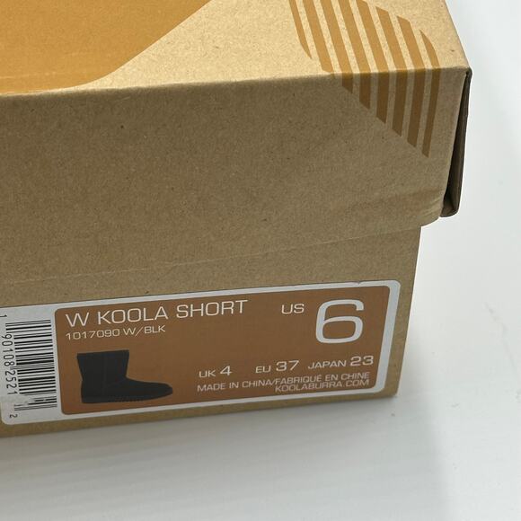 NWT Koolaburra By UGG Koola Short Black Suede Boots Womens Size 6 1017090 Winter - Picture 14 of 14